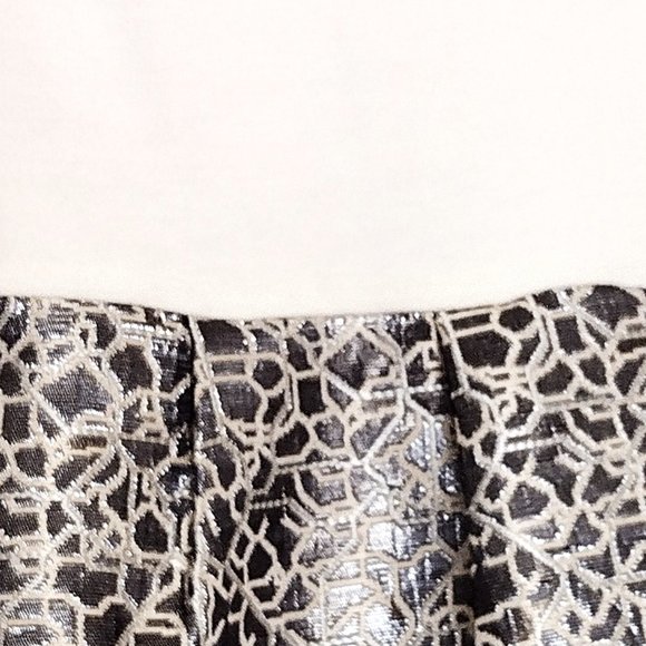 Charlise Robe - Picture 5 of 11